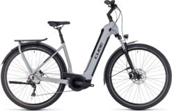 Cube Kathmandu Hybrid One 625 2023 -Aanbiedingen Fiets Wielen Winkel 631172 ee 1