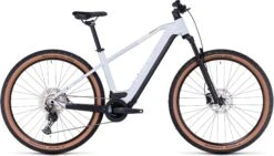 Cube Reaction Hybrid Pro 750 2023 9 Cube Reaction Hybrid Pro 750 2023 -Aanbiedingen Fiets Wielen Winkel 634113